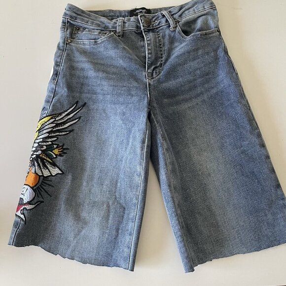 Ed Hardy Women’s Heart Eagle Embroidered Denim Cut Off Shorts Jorts Size 26 - Picture 3 of 16